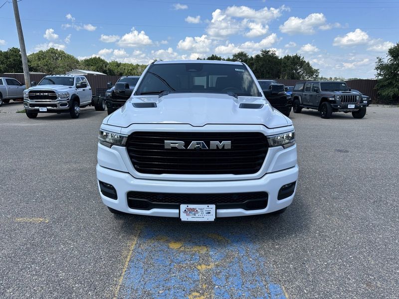 2025 RAM 1500 Laramie Crew Cab 4x4 5