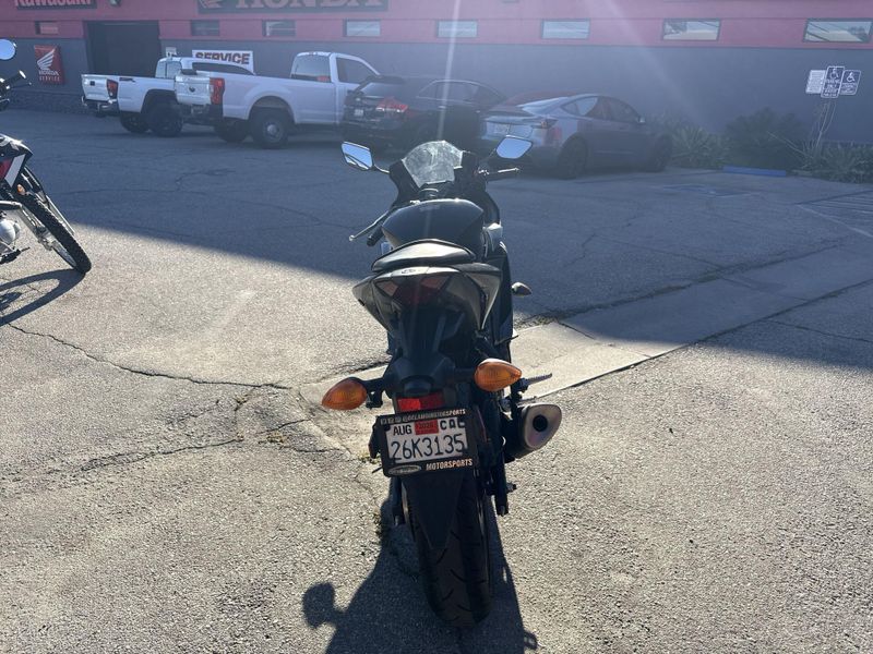 Used 2023 Yamaha YZF-R3 ABS Image 16
