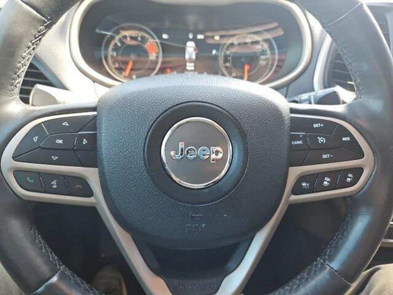 Used 2018 Jeep Cherokee Limited