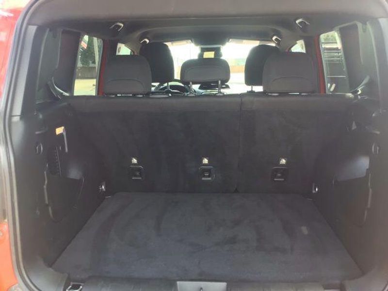 Used 2021 Jeep Renegade LatitudeImage 17