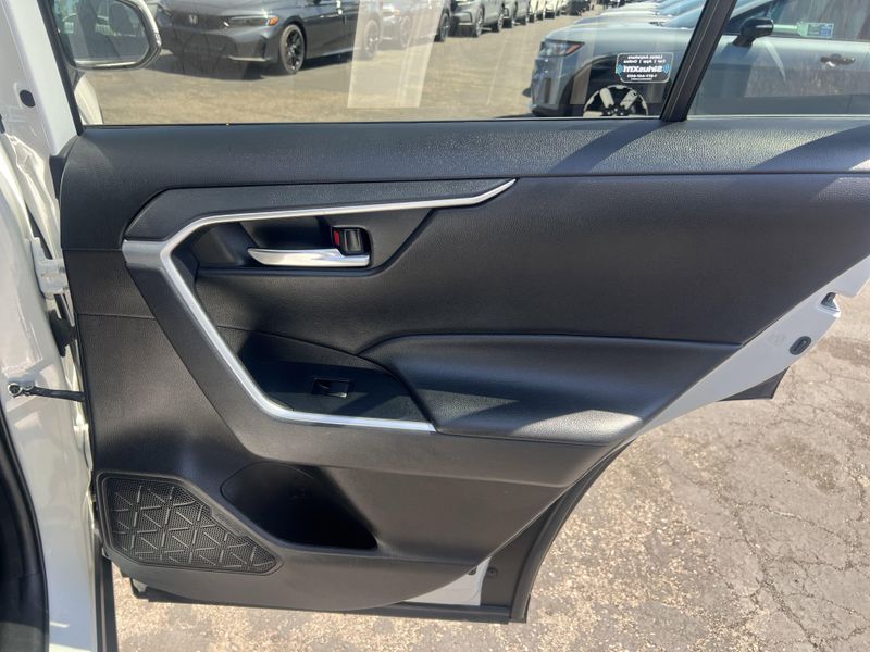 Used 2021 Toyota RAV4 XLEImage 24