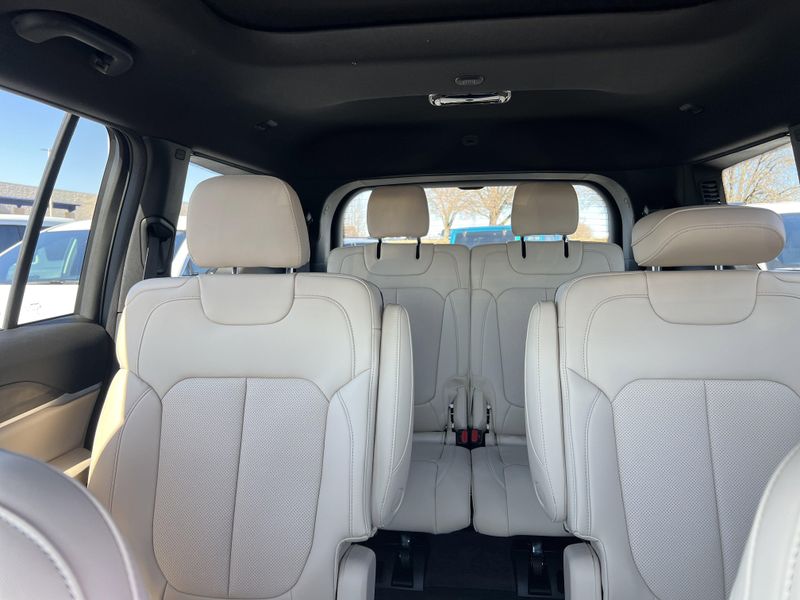 New 2026 Jeep Grand Cherokee L Limited 4x4Image 20