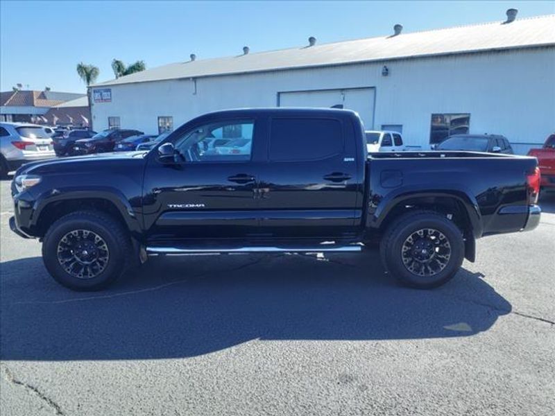 2018 Toyota Tacoma SR5Image 22