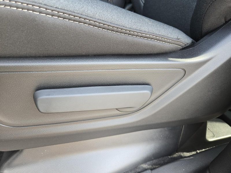 New 2026 RAM 1500 Tradesman Crew Cab 4x2 6'4' Box
