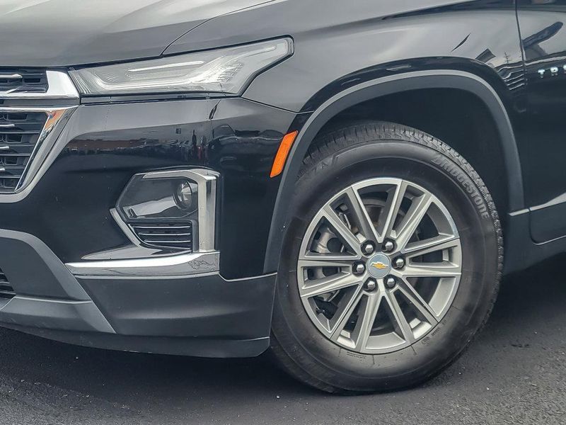 2023 Chevrolet Traverse Leather photo 3