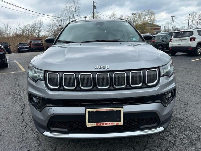 2022 Jeep Compass LimitedImage 11