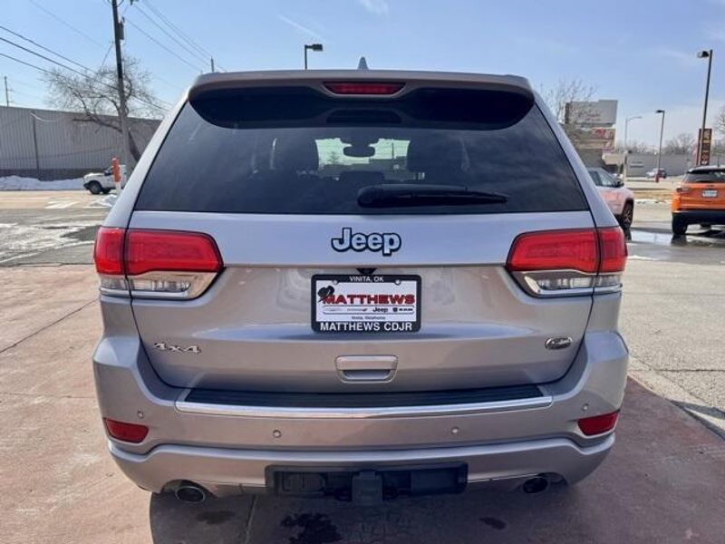 Used 2017 Jeep Grand Cherokee OverlandImage 6