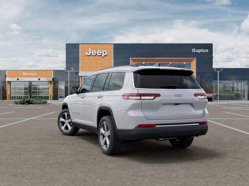 New 2026 Jeep Grand Cherokee L Limited 4x4Image 26