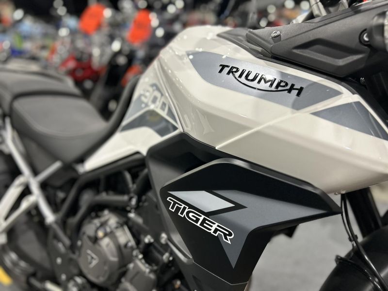 Used 2022 Triumph TIGER 900 GT LOW Image 9