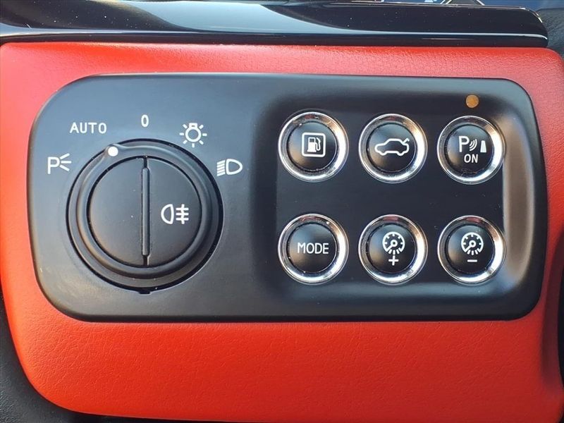 Used 2018 Maserati GranTurismo SportImage 22