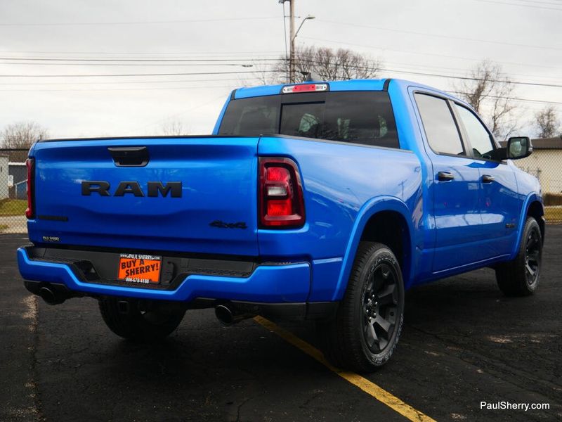 New 2026 RAM 1500 Big Horn Crew Cab 4x4 5'7' Box