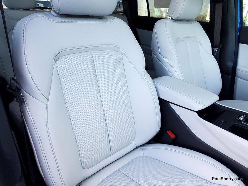 New 2026 Jeep Cherokee Limited 4x4