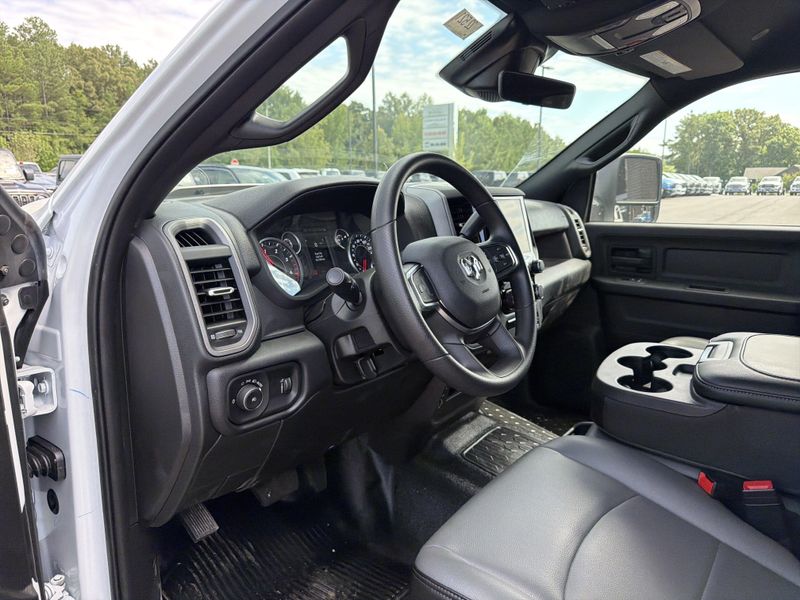 New 2026 RAM 5500 Tradesman Chassis Crew Cab 4x4 84