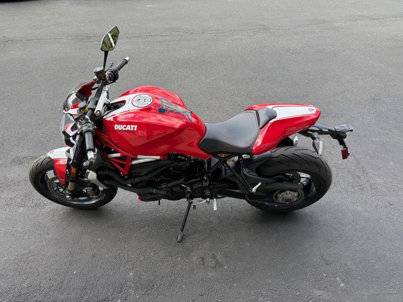 2016 Ducati Monster 1200 RImage 2