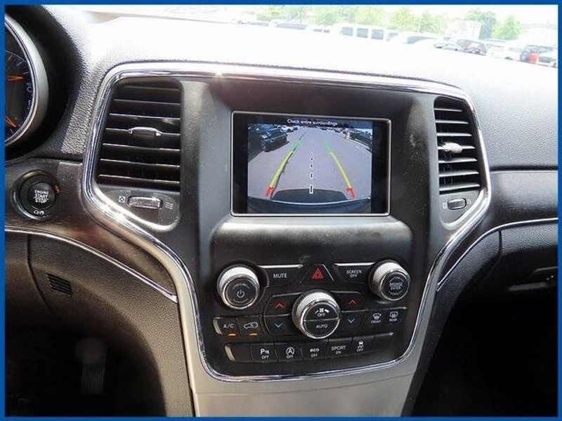 Used 2018 Jeep Grand Cherokee LimitedImage 17