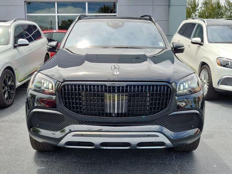 2021 Mercedes Benz GLS Maybach 600 photo 2