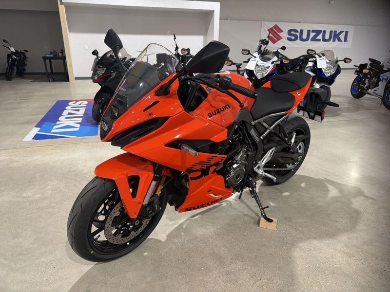 New 2026 Suzuki GSX-8R Image 13
