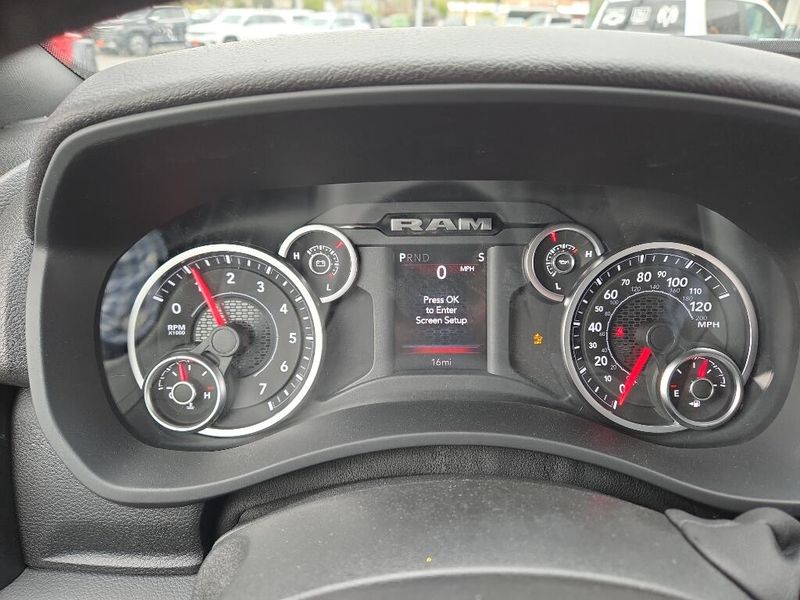 2026 Ram 2500 Big Horn photo 8