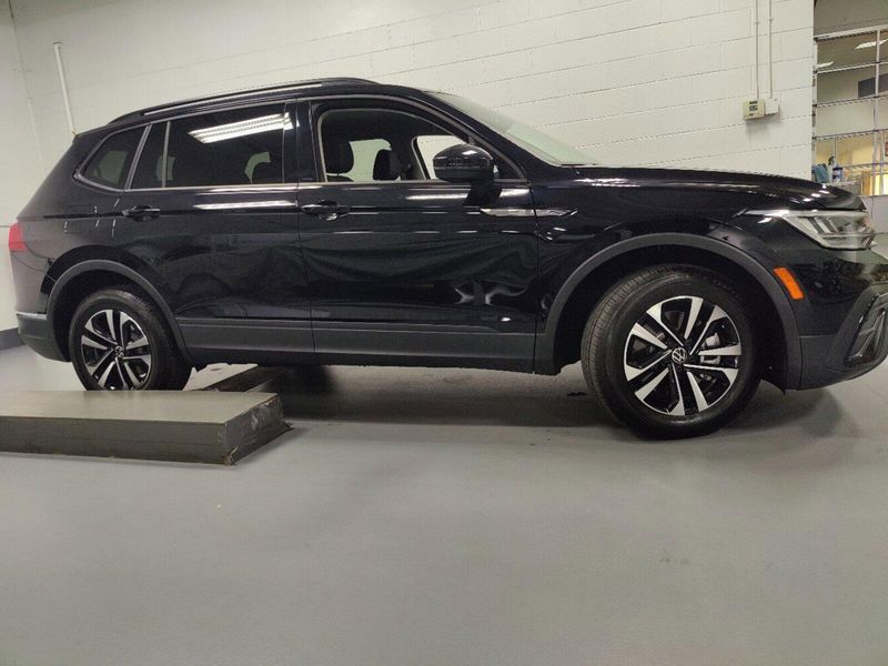 2023 Volkswagen Tiguan S w/Driver