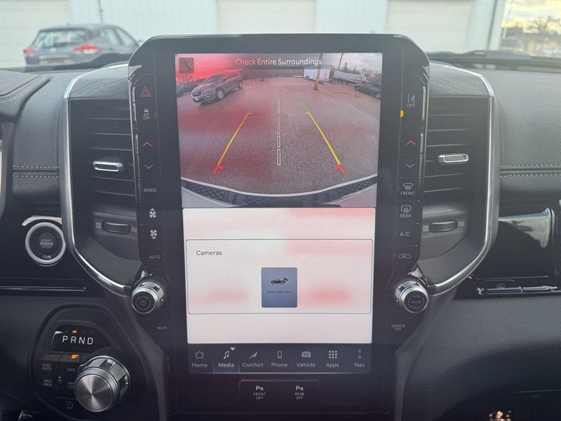 2025 RAM 1500 LaramieImage 20