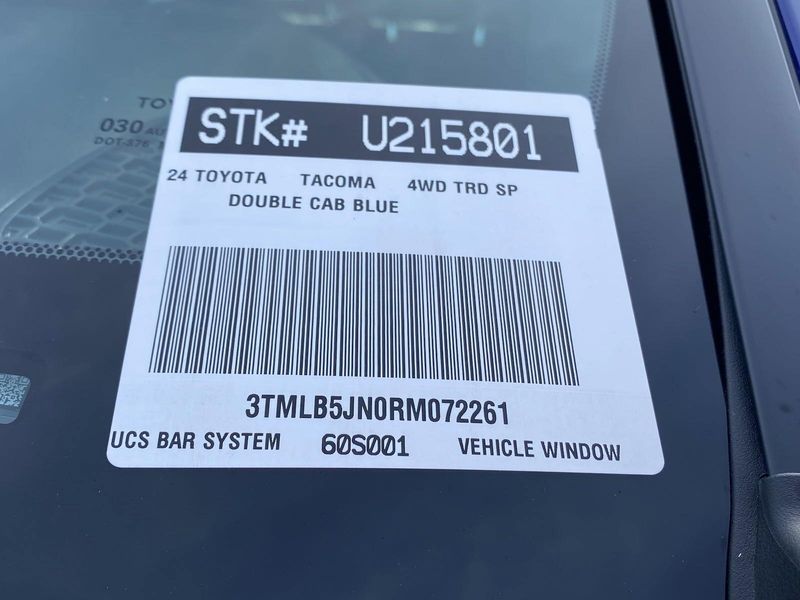 2024 Toyota Tacoma TRD SportImage 31