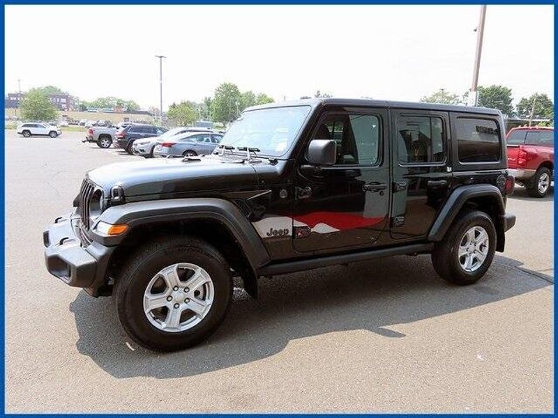 2023 Jeep Wrangler Sport SImage 1