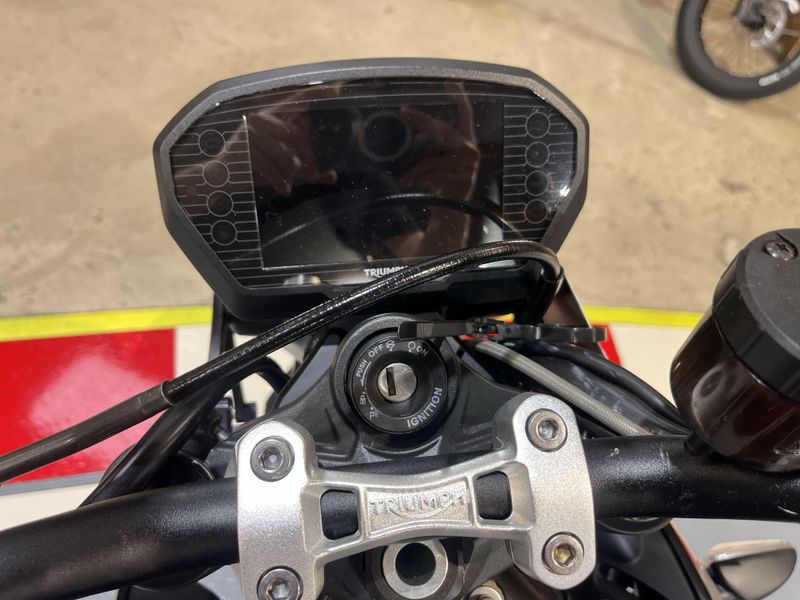 Used 2018 Triumph Street Triple RS Image 17