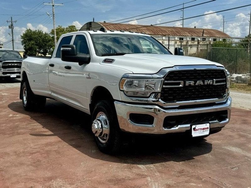 2024 RAM 3500 Tradesman Crew Cab 4x4 8