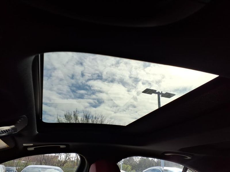 New 2026 Alfa Romeo Giulia VeloceImage 16