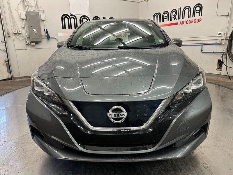 2020 Nissan Leaf SVImage 10