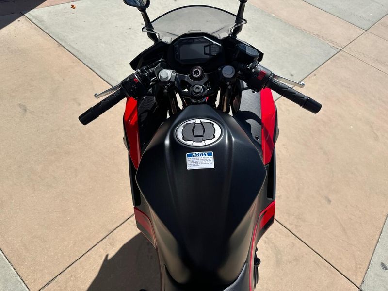 2025 Kawasaki NINJA 500 SE ABS Image 12