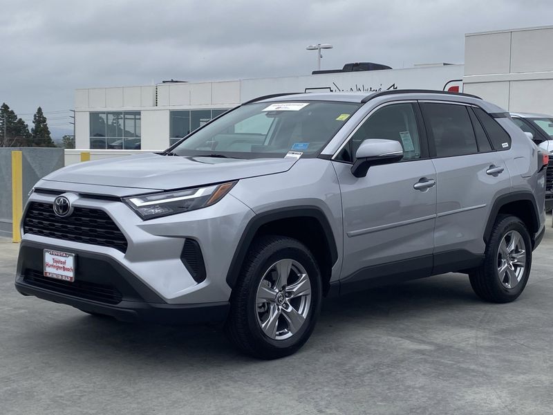 2024 Toyota RAV4 Image 8