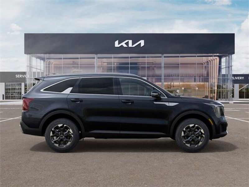 2025 Kia Sorento SImage 7
