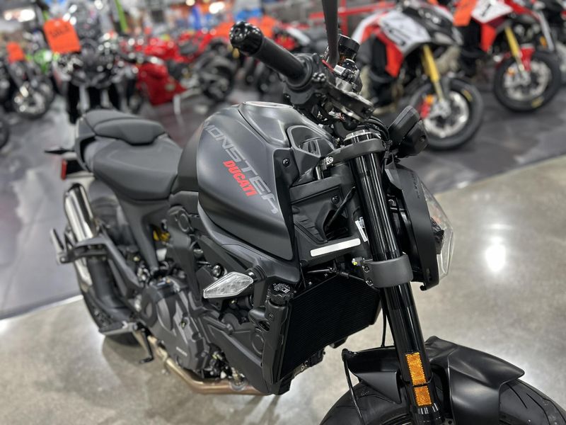 New 2025 Ducati Monster Image 16
