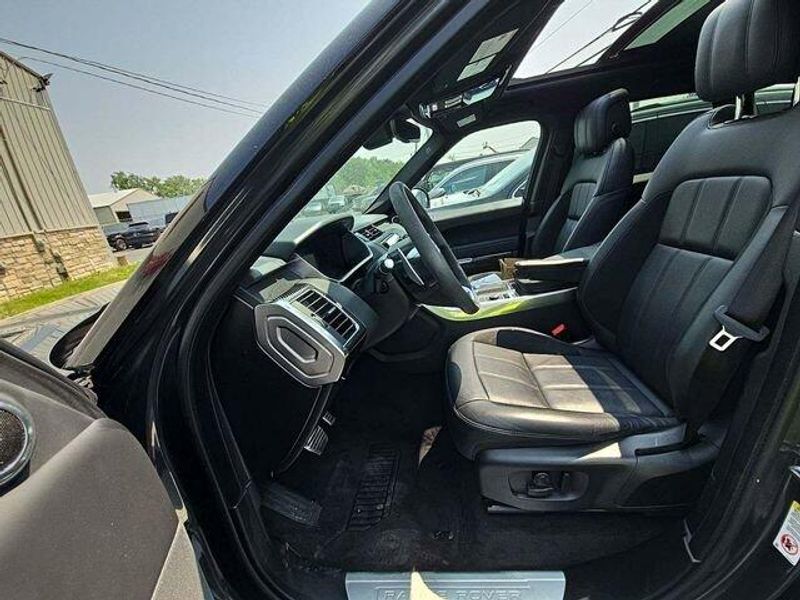 Used 2022 Land Rover Range Rover Sport HST