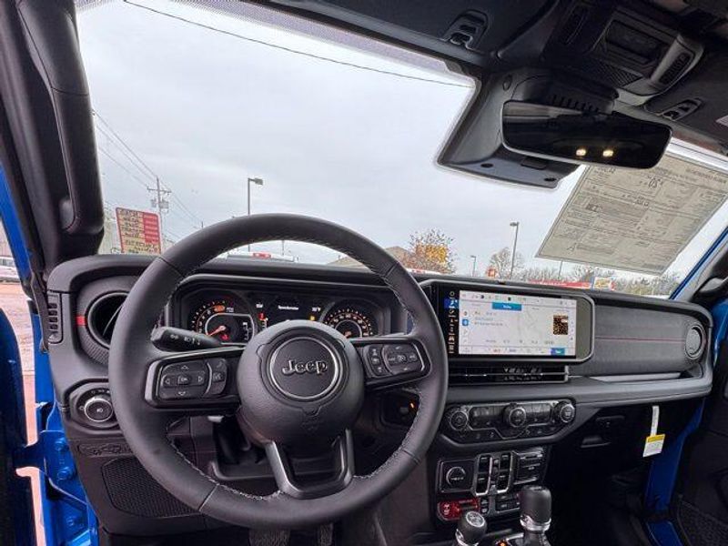 New 2026 Jeep Wrangler 4-door Rubicon XImage 10