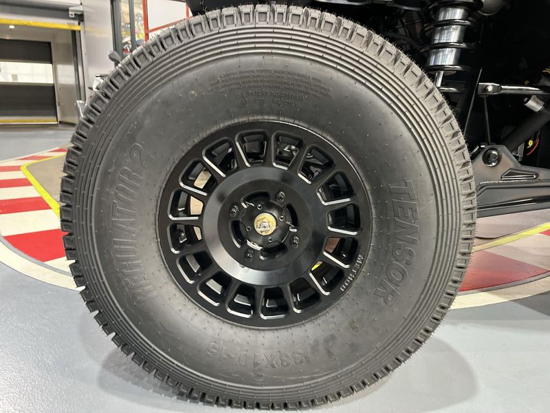 New 2025 Can-Am MAVERICK X3 X RS TURBO RR SMART-SHOX Image 16