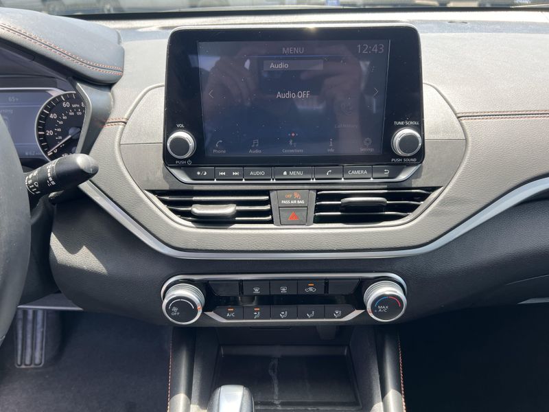 Used 2022 Nissan Altima 2.5 SRImage 17