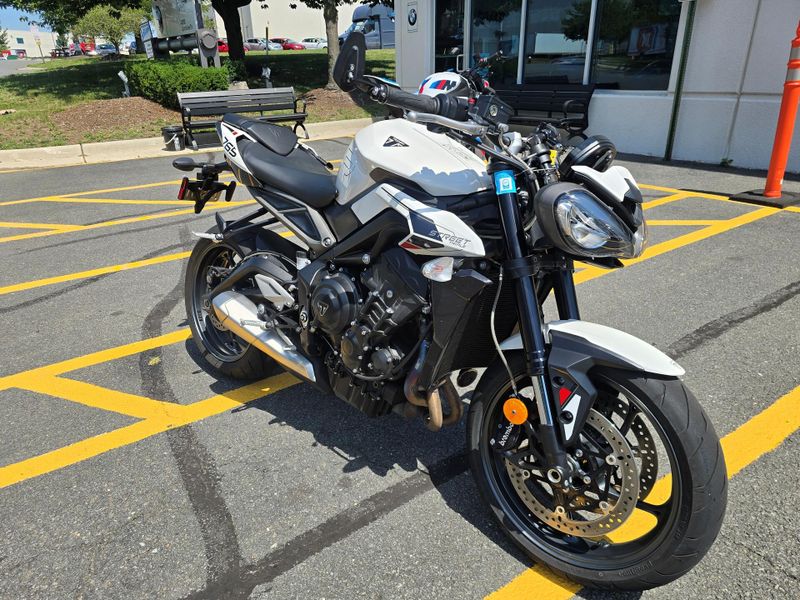 Used 2024 Triumph Street Triple 765 R Image 2