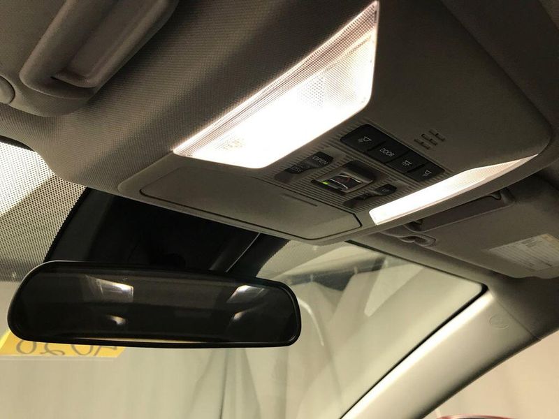 Used 2025 Toyota RAV4 XLEImage 9