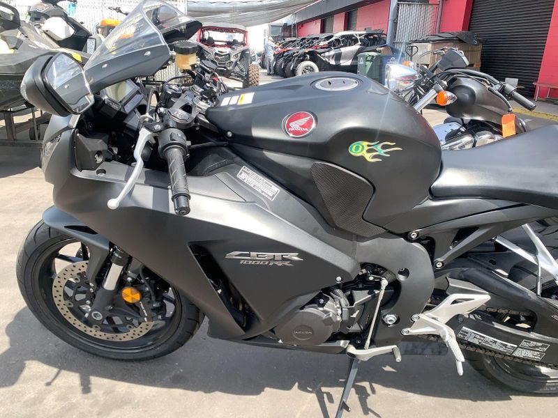 Used 2016 Honda CBR1000RR Image 11