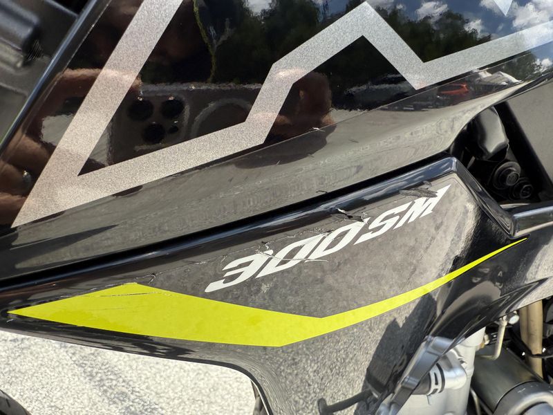 2023 KAWASAKI KLX 300 SM
