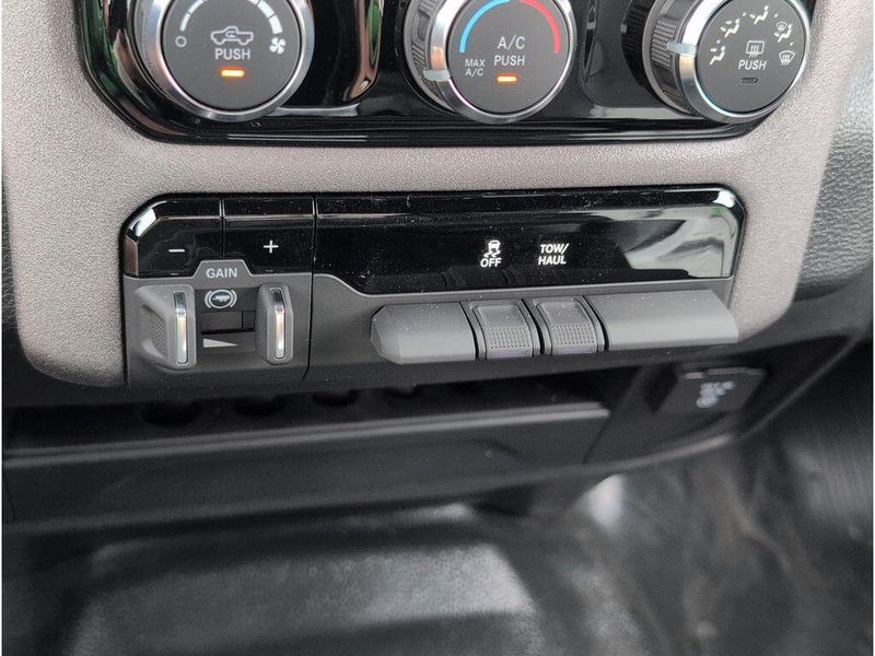 New 2026 RAM 2500 Tradesman Crew Cab 4x4 6