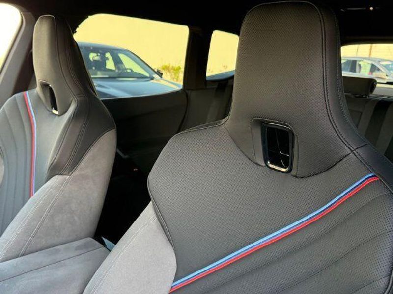 Used 2026 BMW iX xDrive60Image 24