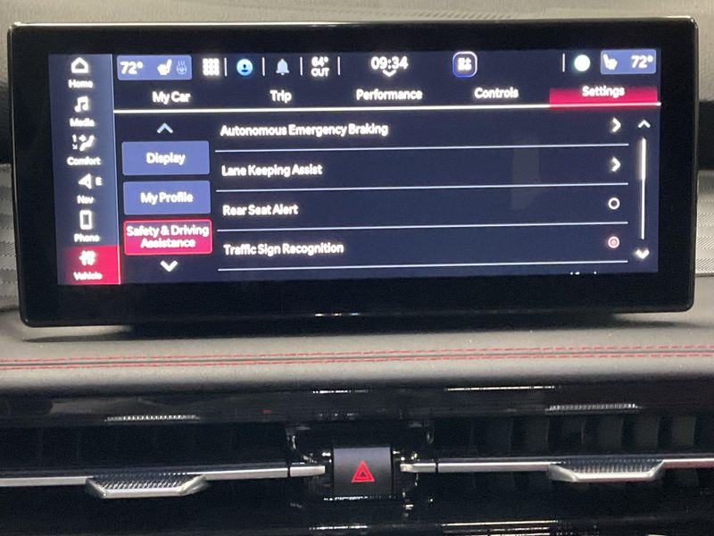 New 2026 Alfa Romeo Tonale Veloce AwdImage 7