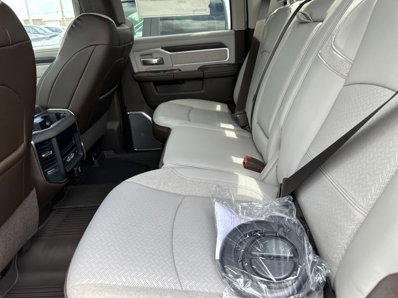 2025 RAM 3500 Laramie Crew Cab 4x4 8