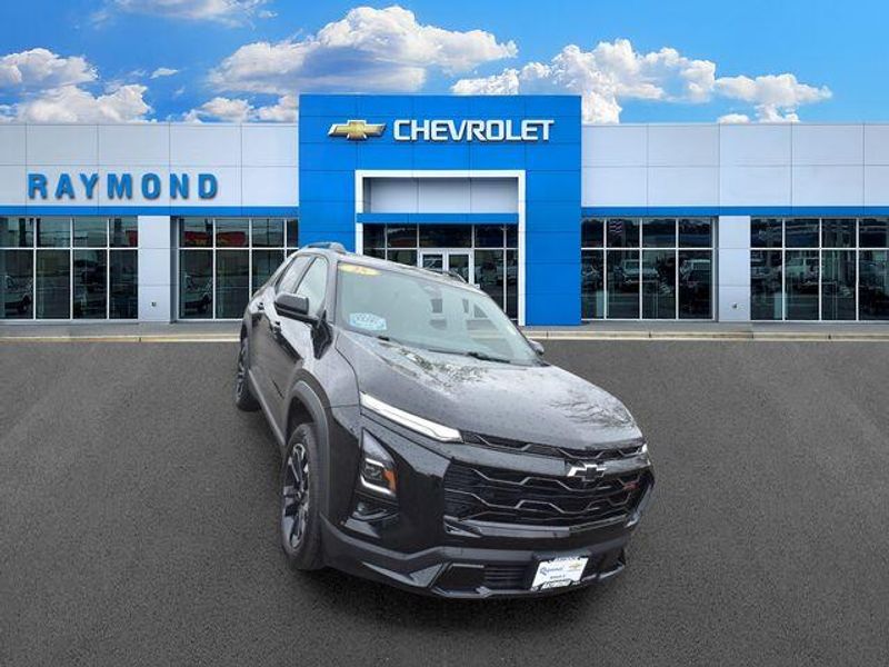 Used 2025 Chevrolet Equinox RSImage 10