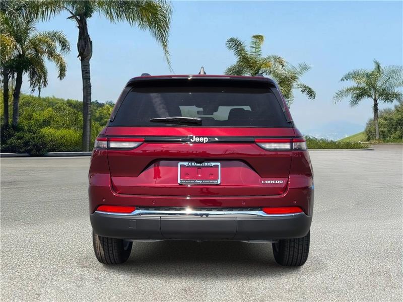 New 2026 Jeep Grand Cherokee Laredo X 4x2
