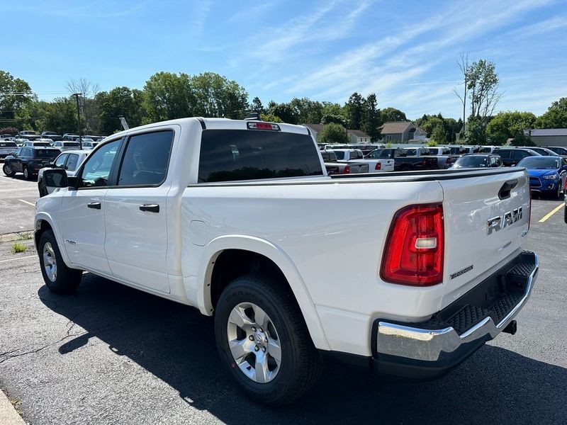 2025 RAM 1500 Big Horn Crew Cab 4x4 5