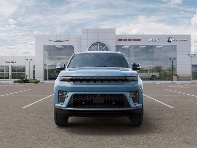 2026 Jeep Grand Wagoneer L Limited Altitude 4x4Image 6